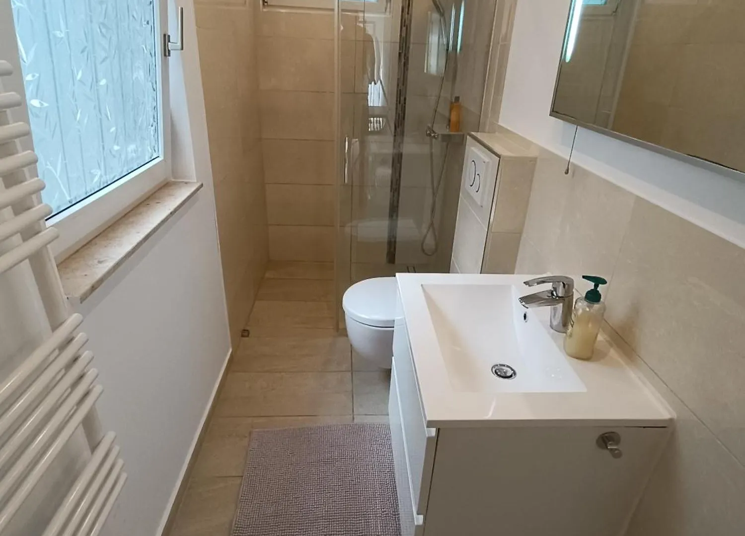Apartment Wohnung In Koeln Suelz Germany